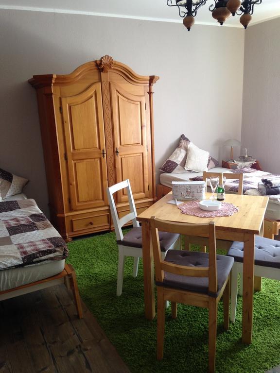 ホテル Haus Silbertal ムッフ 部屋 写真